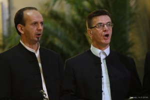 Zagreb, 14.3.2016. - Bazilika Srca Isusova, Palmotiæeva. Uputi se tuna mati, pasionske tradicije Imotske krajine. Izvode: crkveni pjevaèki zbor Gospe od Anðela  Imotski, glumci pasionske igre Muka Gospodina naega Isusa Krista upe Sv. Franje  Imotski, puèki pivaèi: upe Sv. Ilije Proroka, Studenci i Bratovtine Sv. Stjepana Prvomuèenika, Gorica-Soviæi kantaèi upa: Sv. Luke, Podbablje (Grubine), Presvetog Trojstva, Slivno, Gospe od Karmela, Zagvozd, Svih Svetih, Zmijavci animacija i odabir: Anðelko Nikoliæ, Joko Æaleta