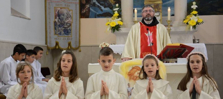 PRVA SVETA PRIČEST U NAŠOJ ŽUPI