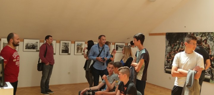 IZLOŽBA “LICA RATA”