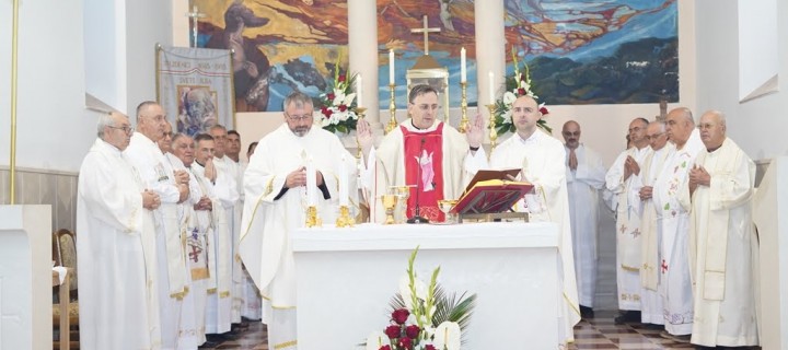 Svečana misa don Marka Trogrlića-studenačkog mladomisnika