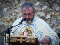 OPROŠTAJNA SVETA MISA FRA ZORANA JONJIĆA, STUDENAČKOG ŽUPNIKA